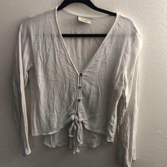 Cropped long sleeve white top - Picture 1 of 3